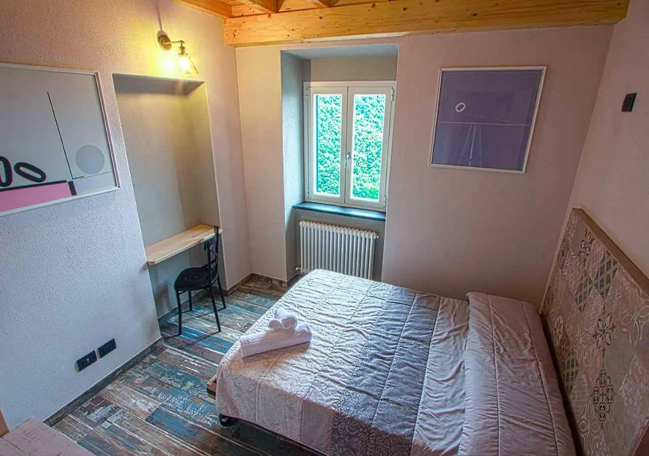 Oltremare Guest House لافانيا