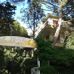 Arco Del Sole Lavagna